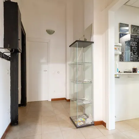 Cozy Private Room In Milan - Convenient Location Exterior photo